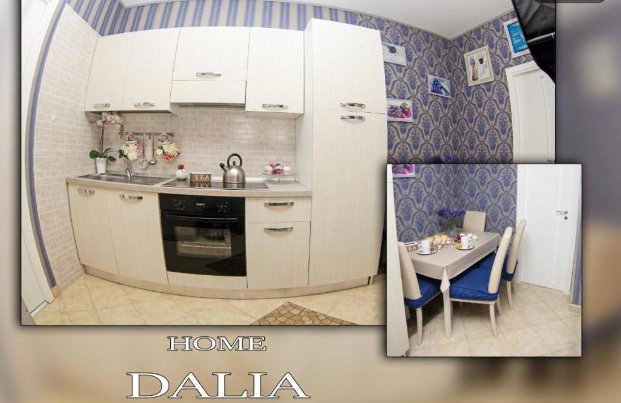 Apartamento Casa Dalia Nápoles Exterior foto